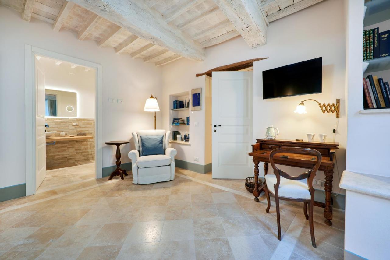 Palazzo Pio III - Residenza D'Epoca Sarteano Exterior foto